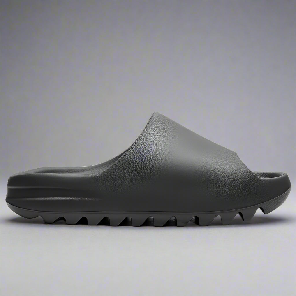 Yeezy Slides Onyx