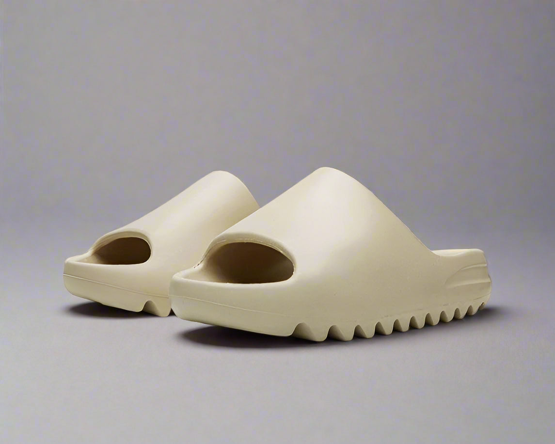 Yeezy Slides Bone