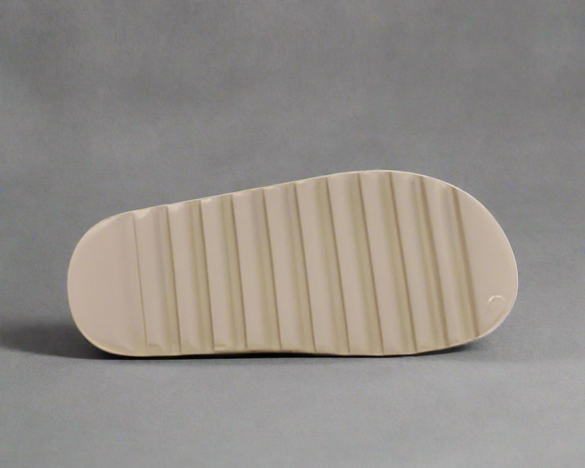 Yeezy Slides Pure