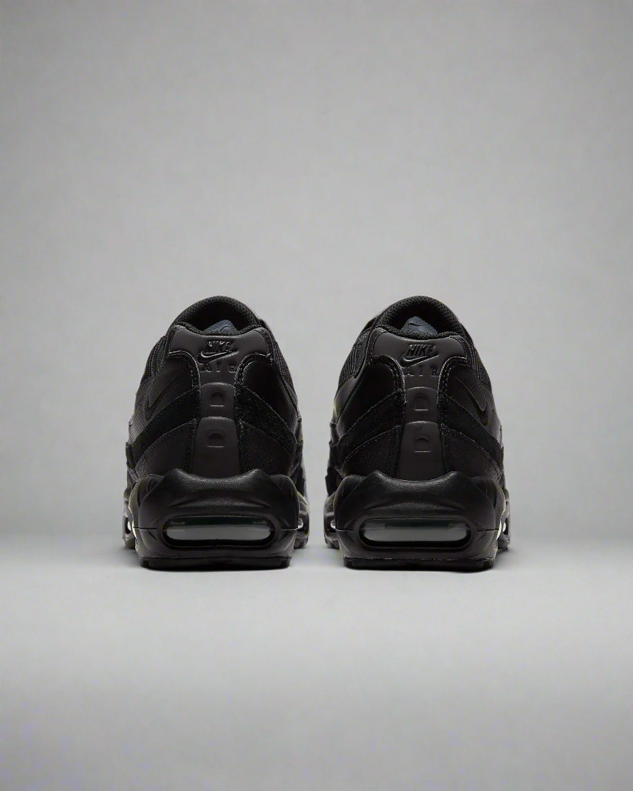 Nike Air Max 95 Triple Black