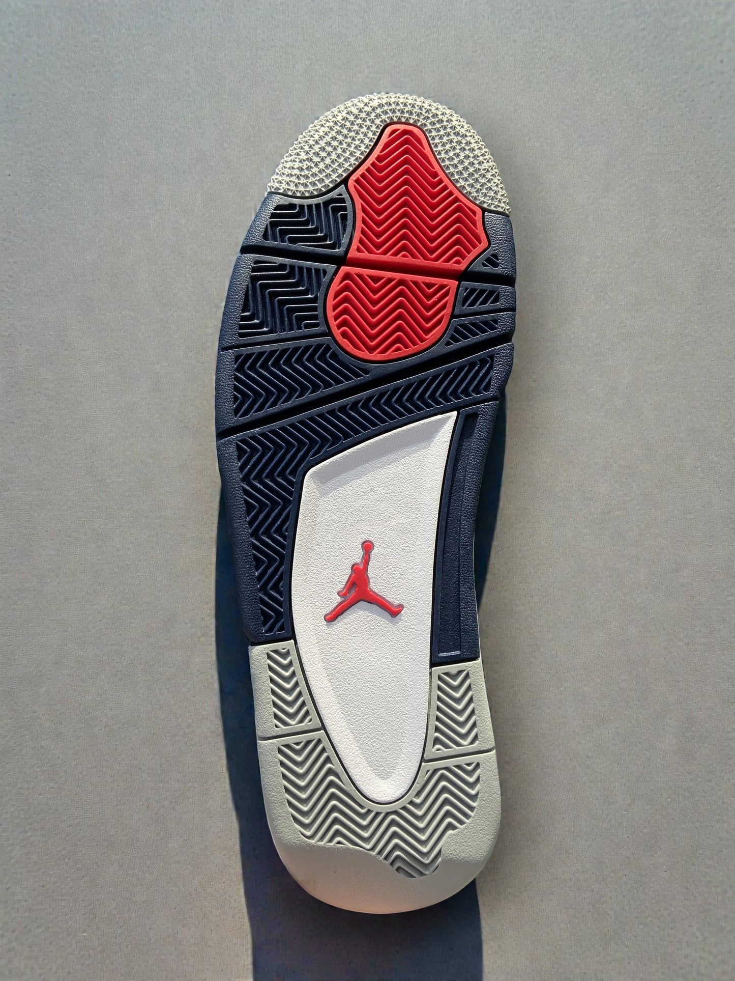 Jordan 4 Midnight Navy