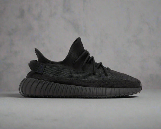 Yeezy 350 V2 Onyx