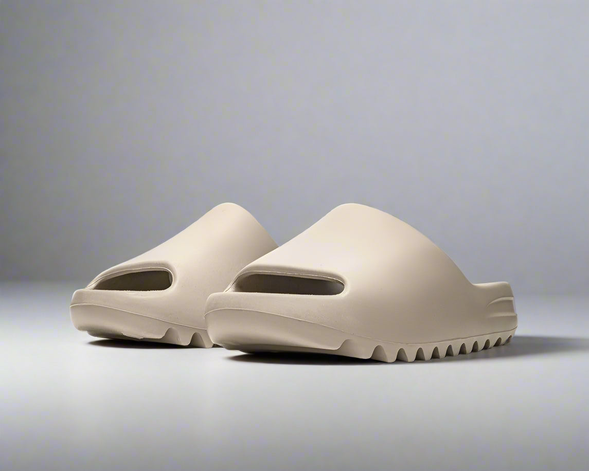 Yeezy Slides Pure
