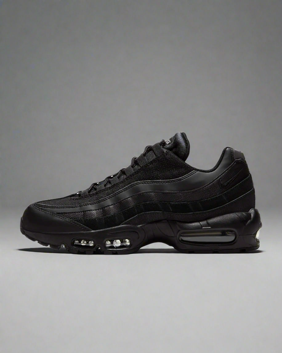Nike Air Max 95 Triple Black