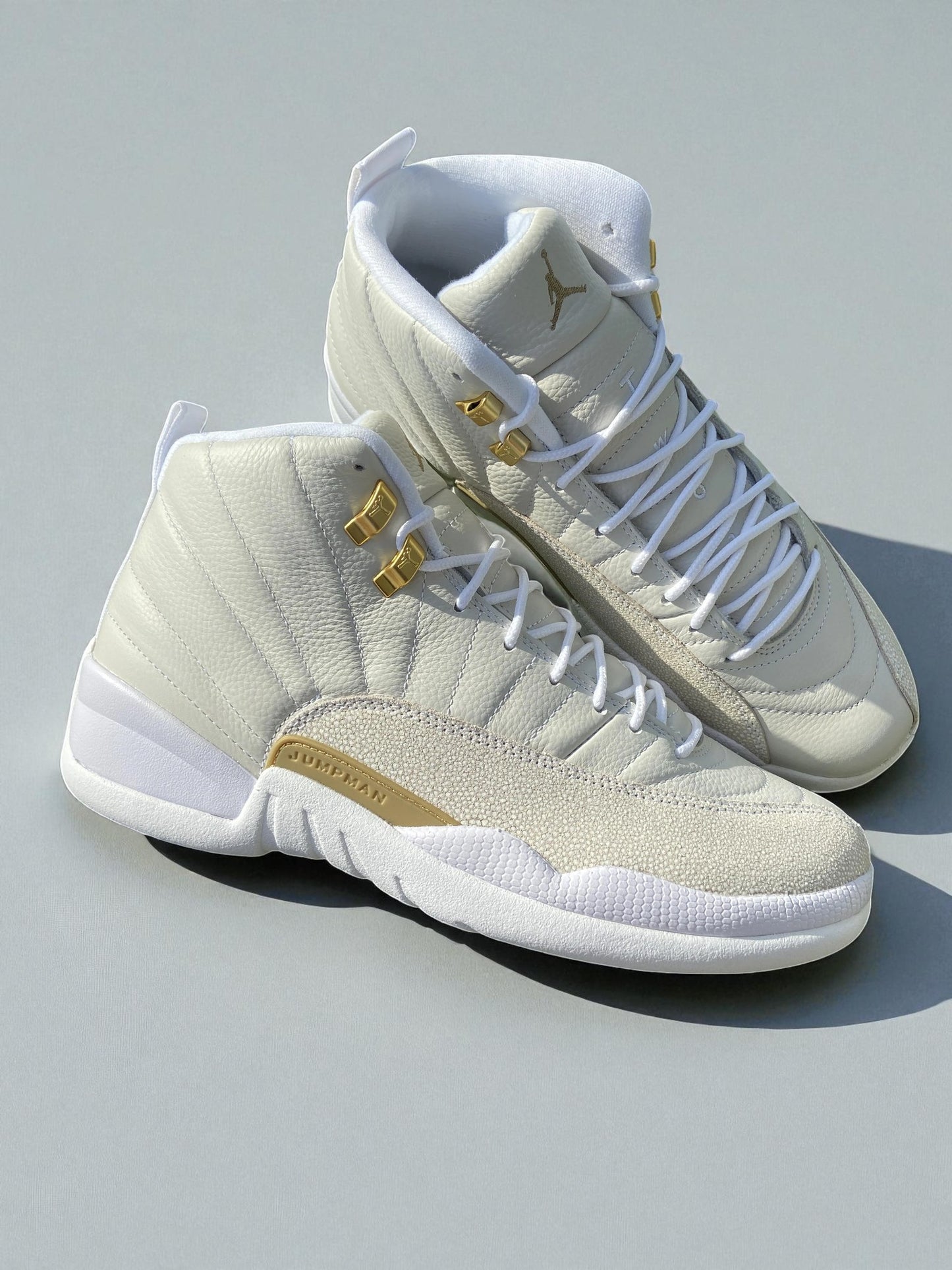 Jordan 12 Ovo
