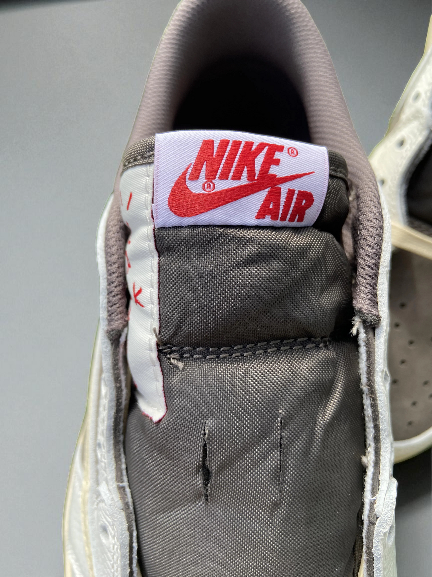 Jordan 1 Travis Scott Reverse Mocha