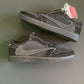 Jordan 1 Low Travis Scott x Phantom