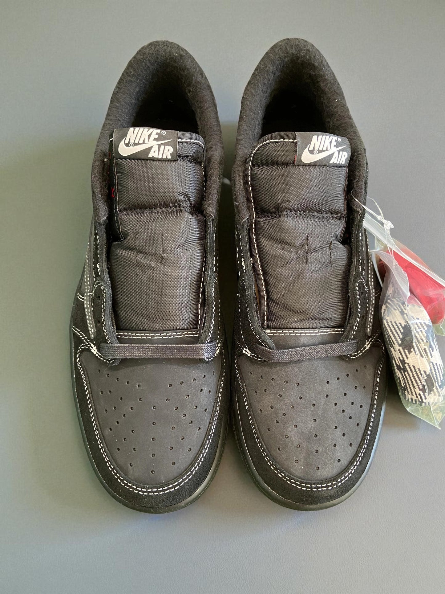 Jordan 1 Low Travis Scott x Phantom