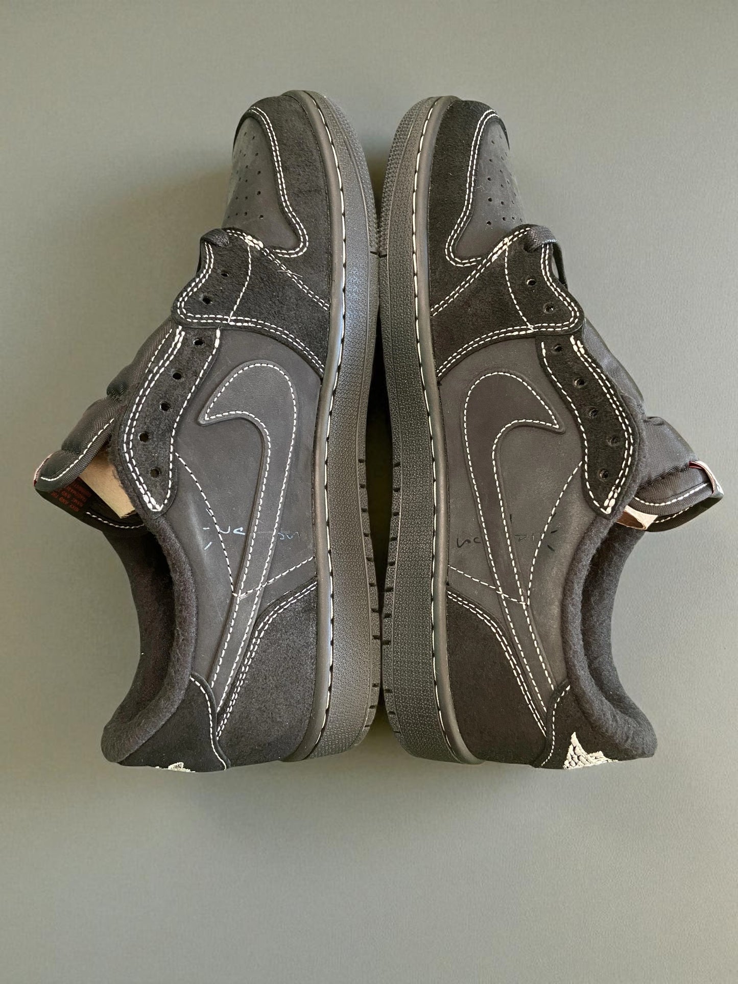 Jordan 1 Low Travis Scott x Phantom