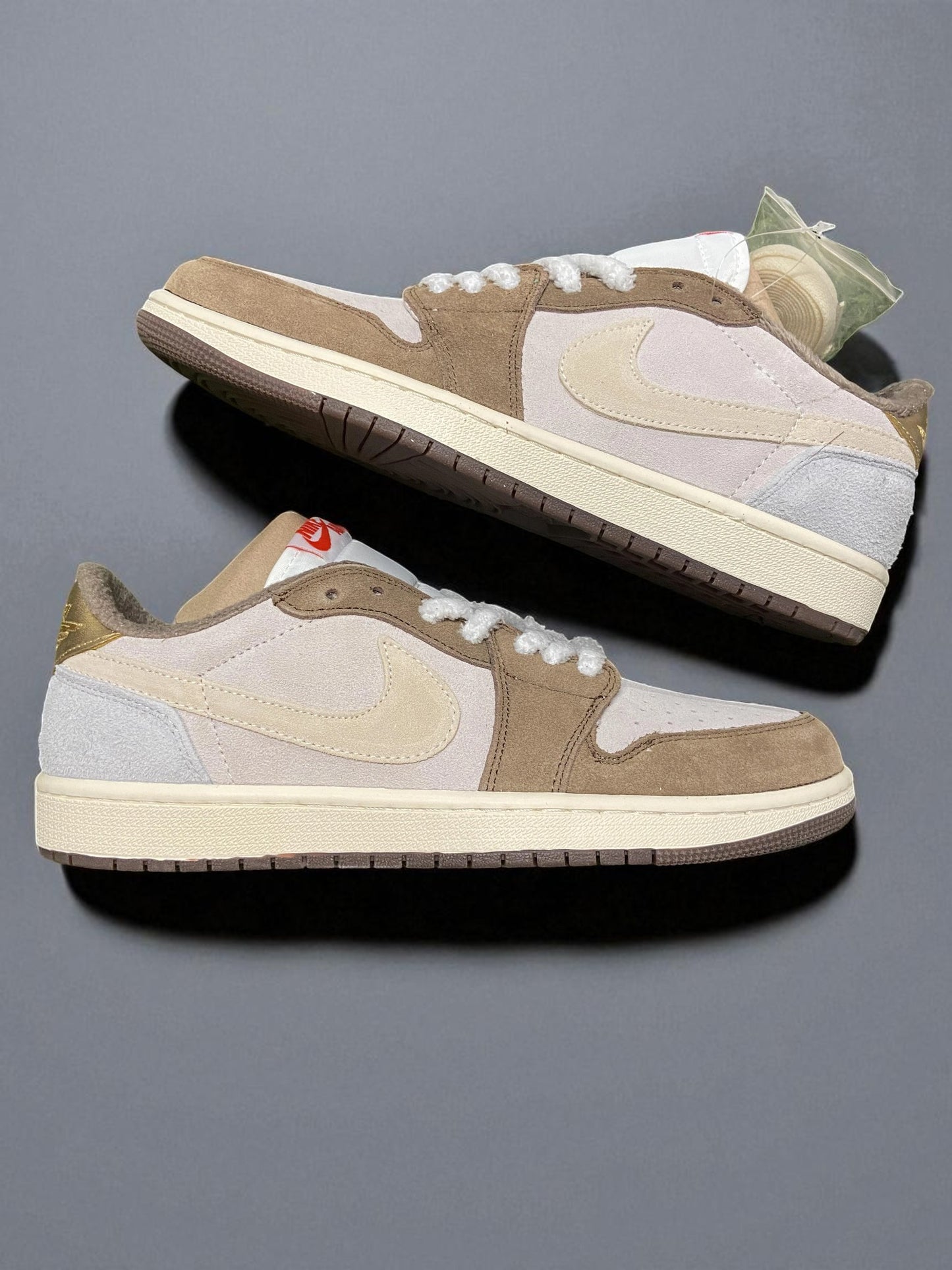 Jordan 1 Low Year OF The Rabbit