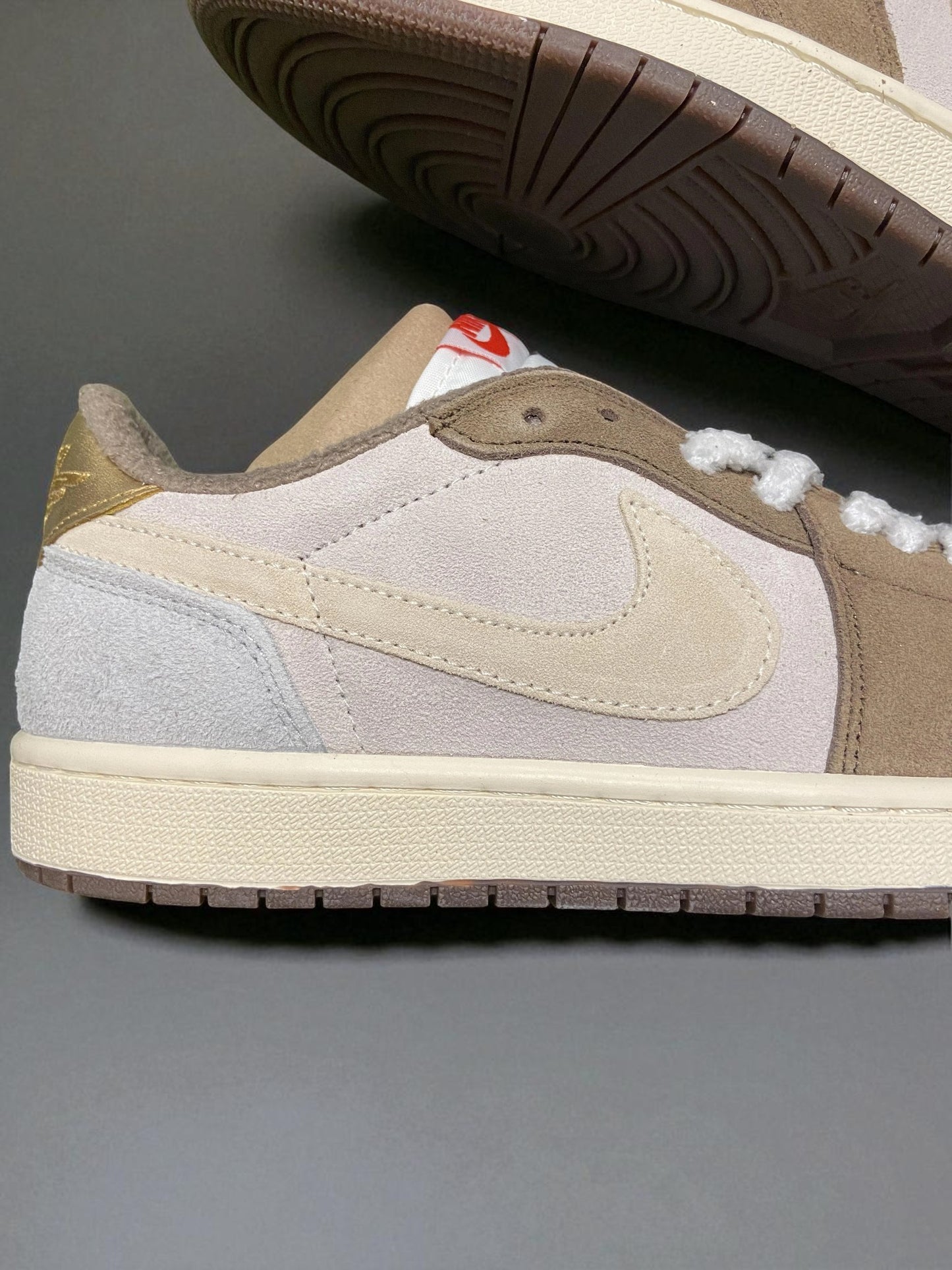 Jordan 1 Low Year OF The Rabbit