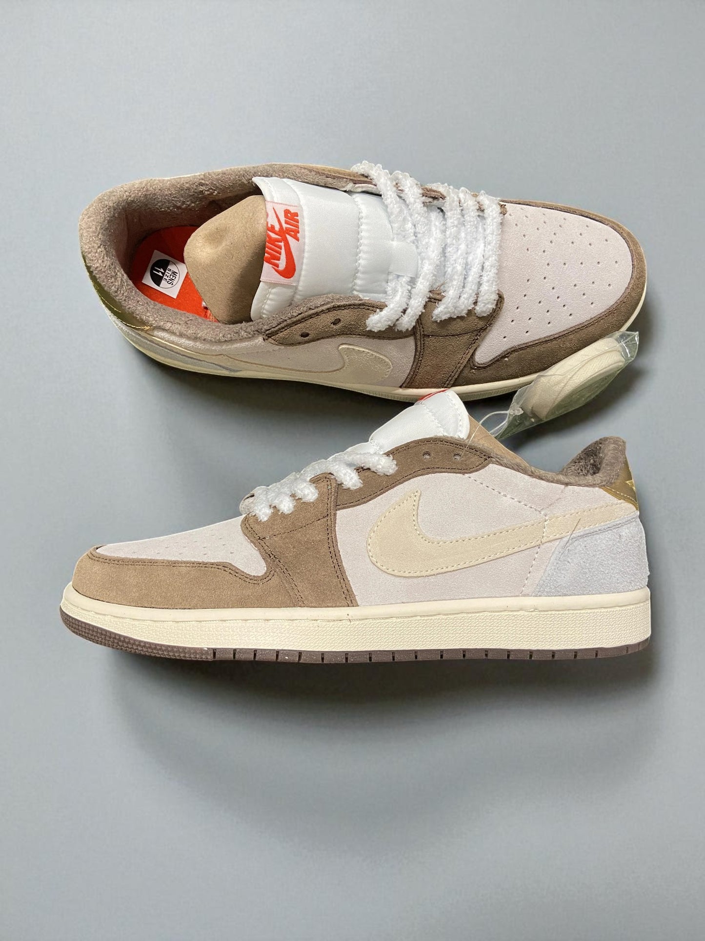 Jordan 1 Low Year OF The Rabbit