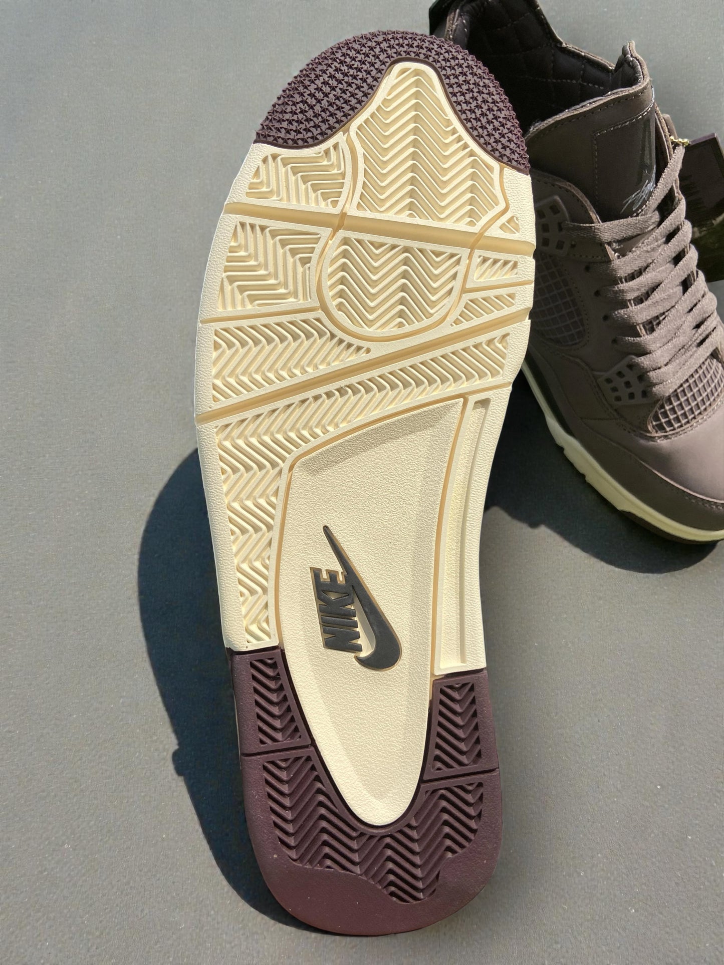 Jordan 4 A Ma Maniere