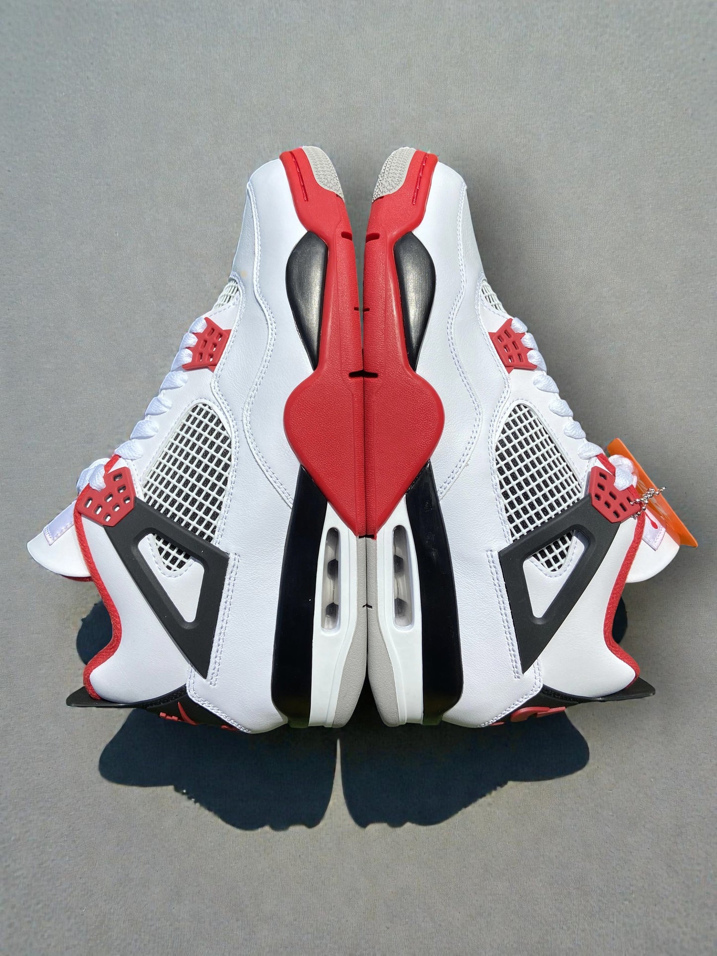 Jordan 4 Fire Red