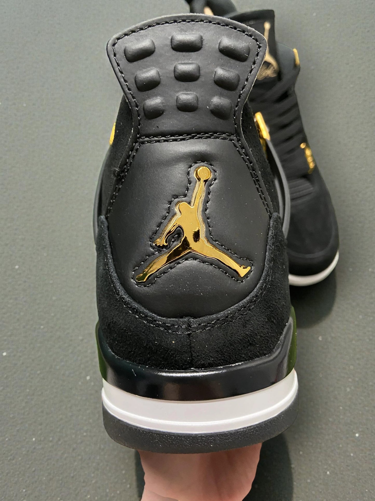 Jordan 4 Royalty