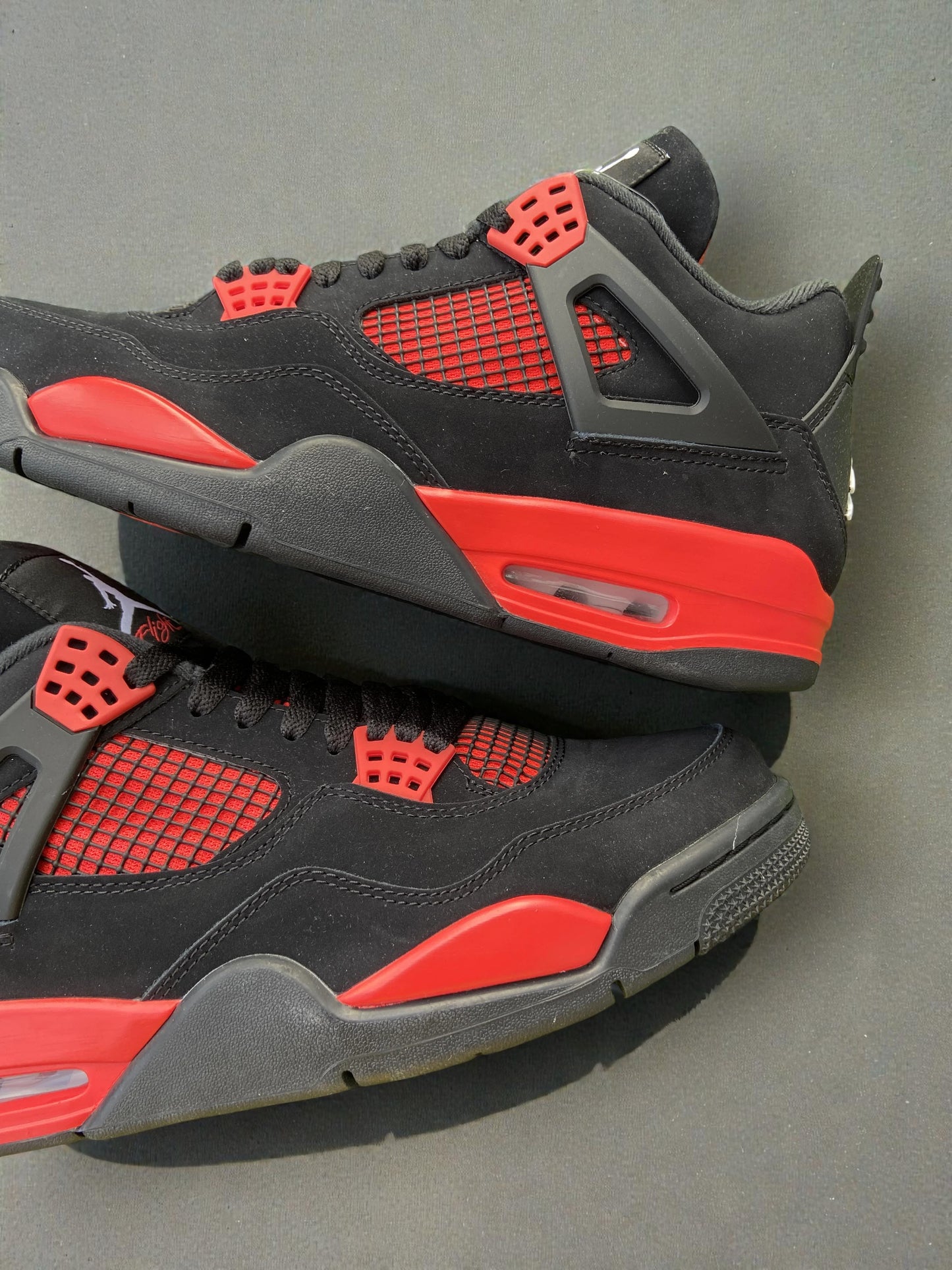 Jordan 4 Red Thunder