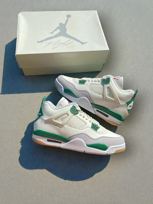 Jordan 4 SB Pine Green