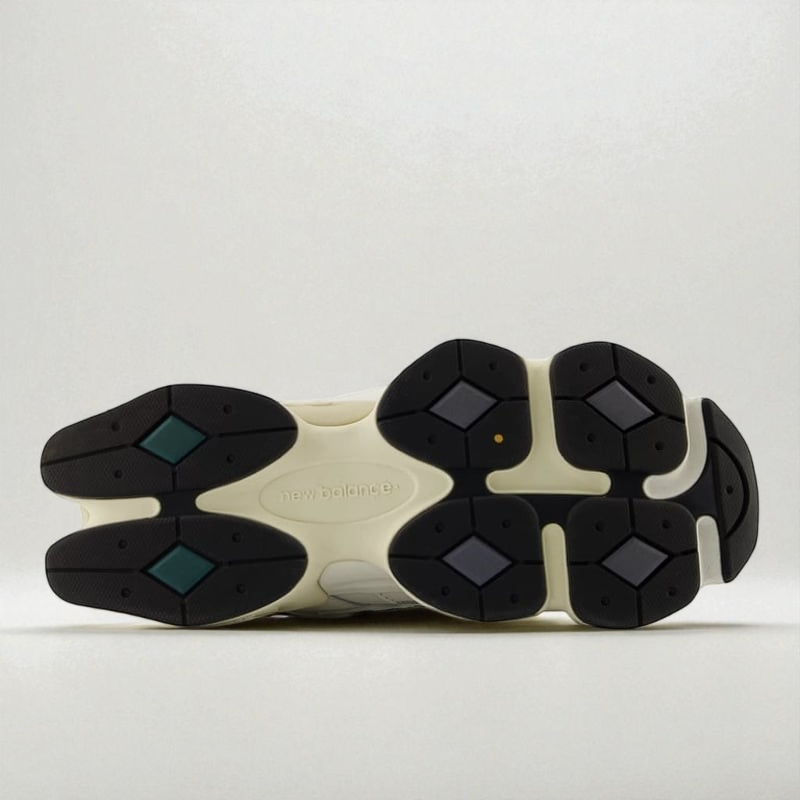 New Balance 9060 - Sea Salt & New Spruce | U9060ESD