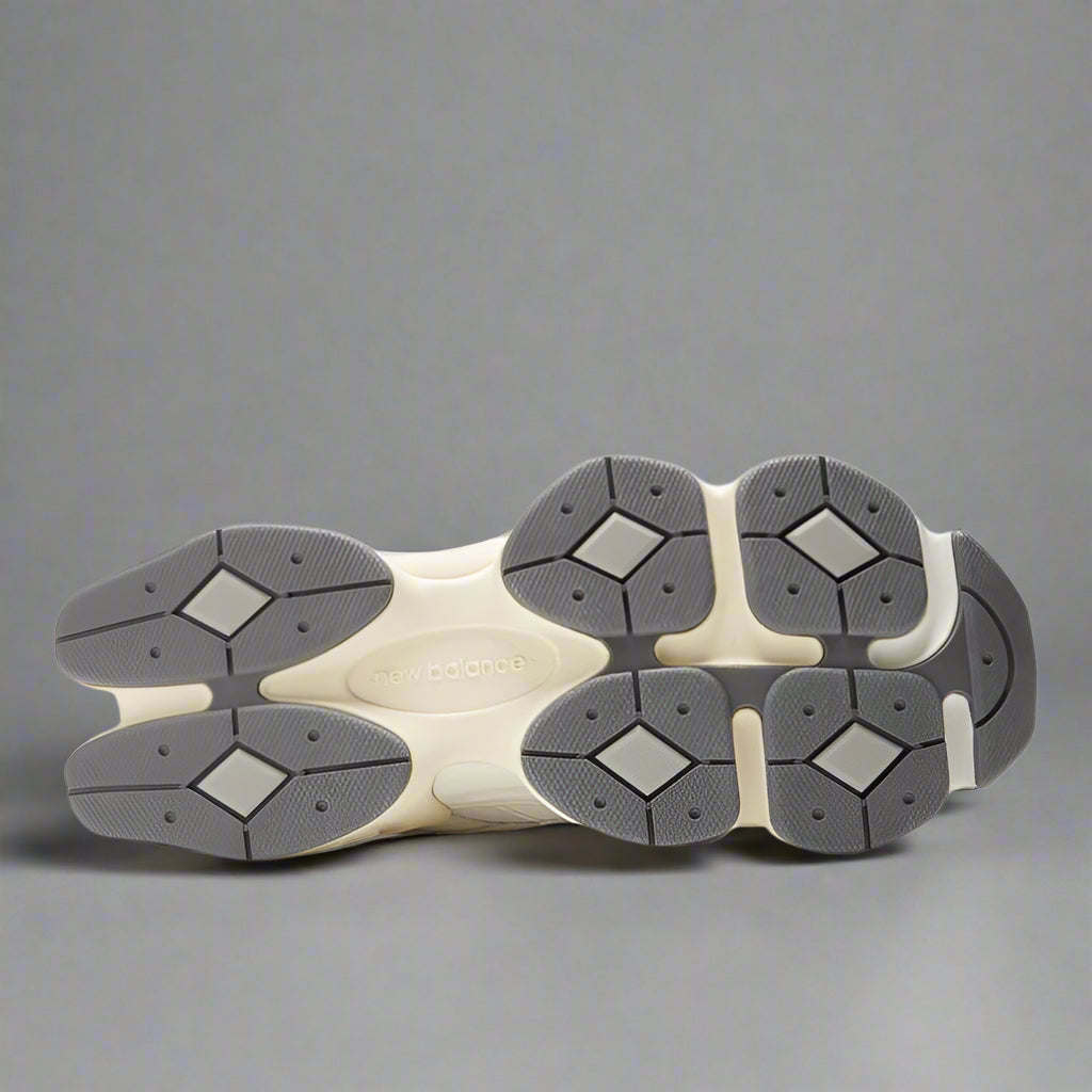 New Balance 9060 - Sea Salt & White | U9060ECA