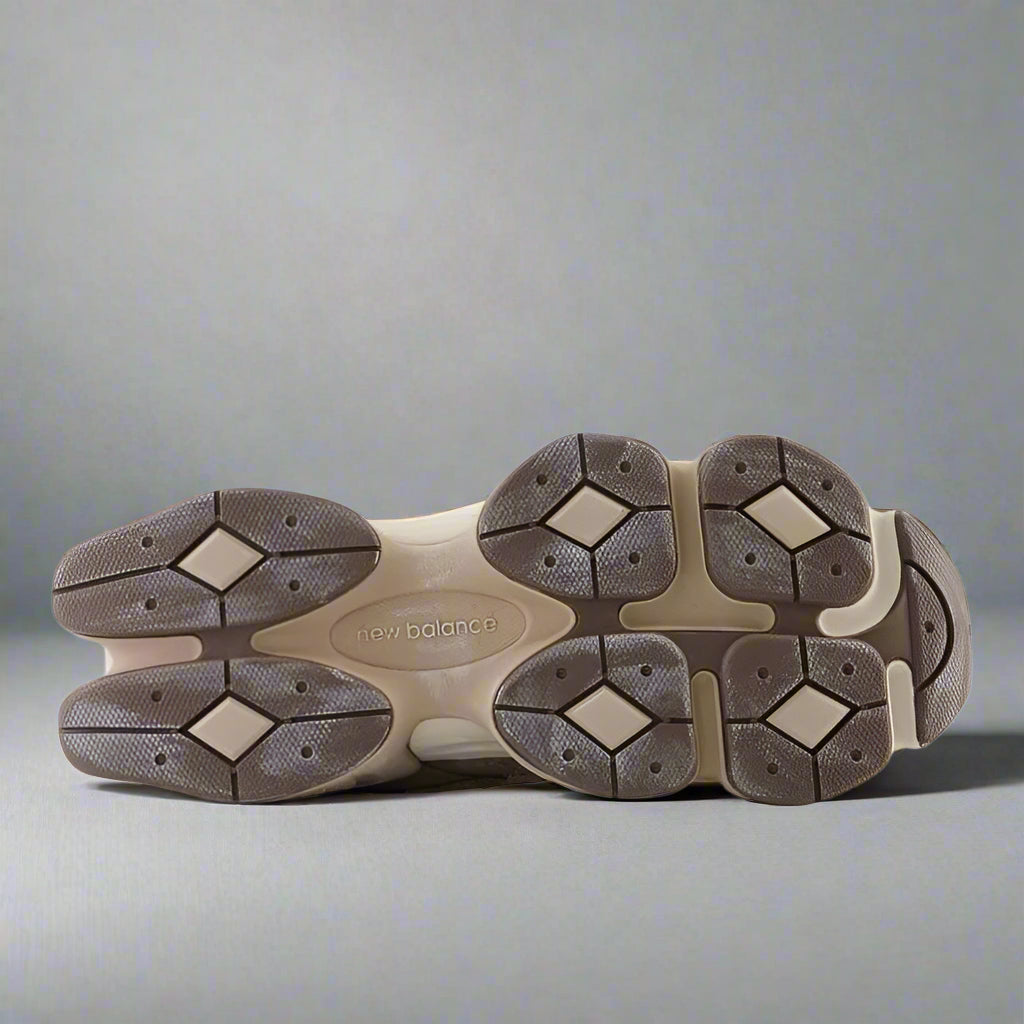 New Balance 9060 - Mushroom & Timberwolf | U9060PB